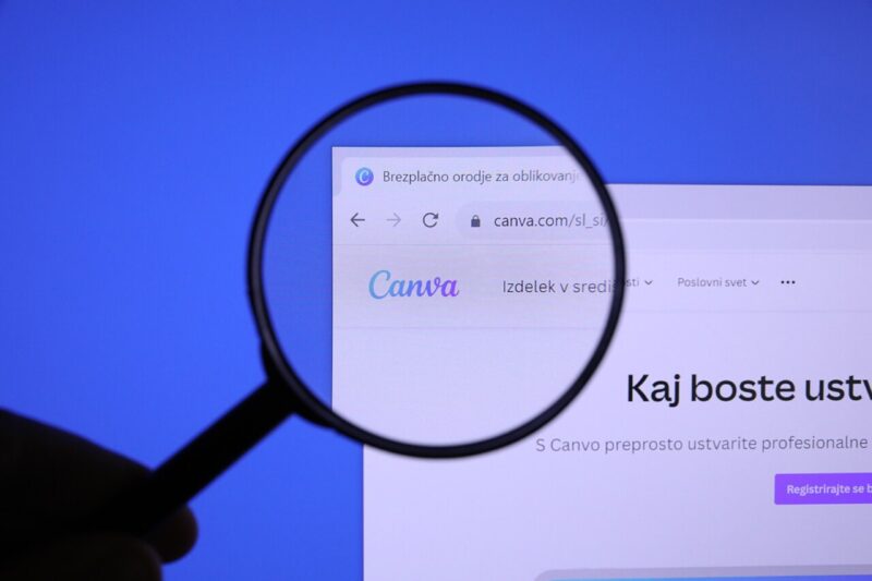 كانفا Canva تطلق Canva Craft: أول نموذج صور بالذكاء الاصطناعي دُرّب على التصاميم لا الصور الفوتوغرافية 1 Canva Craft