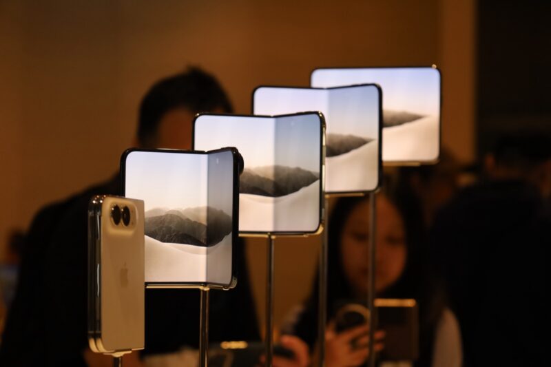 iPhone Duo