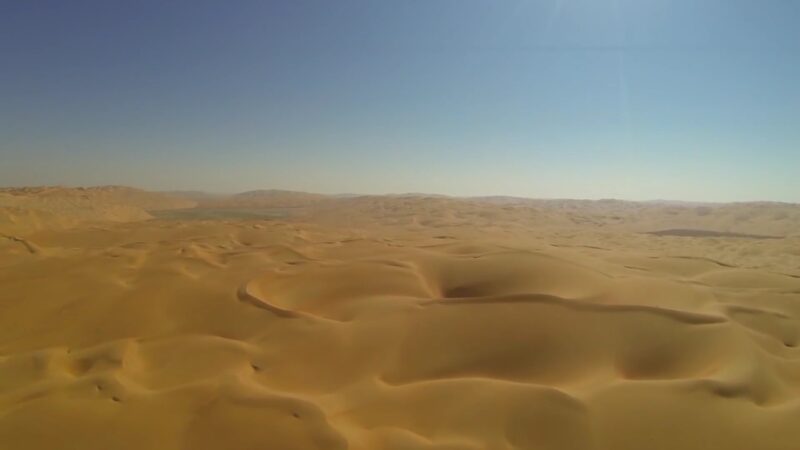 تصوير الكثبان الرملية: الضوء الجانبي والخطوط والظلال تصنع صورة الصحراء 2 تصوير الكثبان الرملية